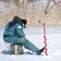 Le lac est gelé, vive le patin et la pêche… !