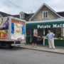 Patate Mallette remet 5 000 $ en dons et denrées au Coin du Partage