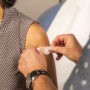 La vaccination antigrippale recommandée aux personnes à risque