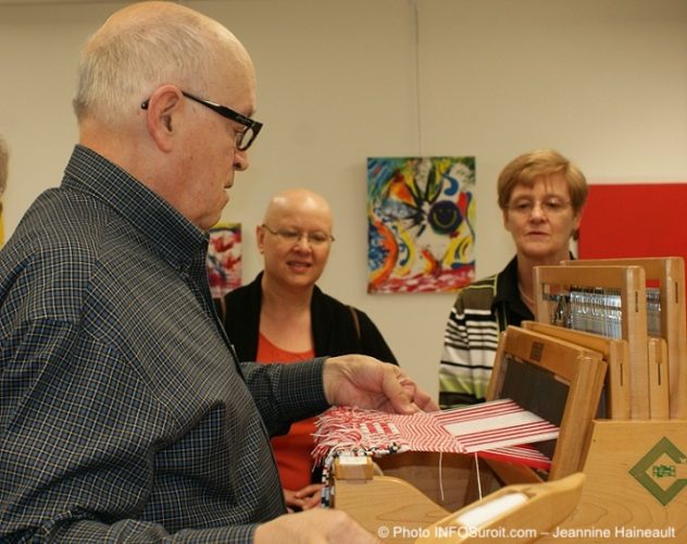 RemiPelletier-Guilde_des_tisserands-JoseeStAmour-et-LouiseSauve-Photo-INFOSuroit-Jeannine_Haineault