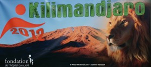 Kilimandjaro_banderolle_14_juillet_2011_Photo_INFOSuroit.com_Jeannine_Haineault