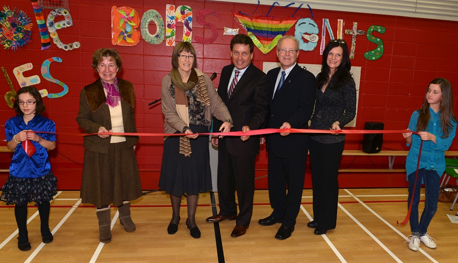 Ecole-des-Bons-Vents-Coralie_L_Bouchard, Margot_Page, Marie-Louise_Kerneis, Pierre_Moreau, Jacques_Lambert, Josee_Szijarto et Oceane_Lavallee Photo courtoisie