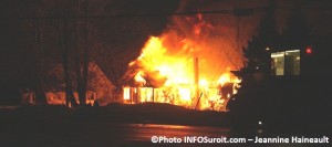 Incendie-411-Edgar-Hebert-Beauharnois-secteur-Melocheville-Photo-INFOSuroit_com-Jeannine-Haineault