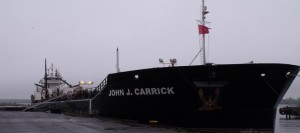 Barge-John-J-Carrick-1er-bateau-saison-2013-Port-Valleyfield-photo-courtoisie-publiee-par-INFOSuroit