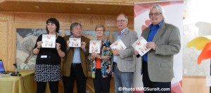 A_Jalbert-Desforges-D_Lapointe-L_Sauve-D_Laitre-et-J_Smith-lancement-Politique-familiale-Valleyfield-Photo-INFOSuroit