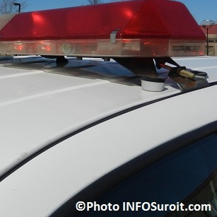 Autopatrouille-police-gyrophare-Photo-INFOSuroit_com