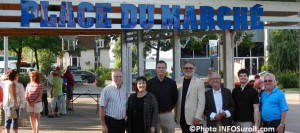 Place-du-Marche-a-Beauharnois-les-conseillers-municipaux-et-le-maire-Photo-INFOSuroit_com