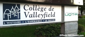 College-Valleyfield-et-UQTR-enseigne-exterieure-Photo-INFOSuroit_com