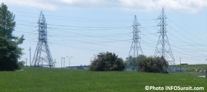 Pylones-electriques-Hydro-Quebec-Photo-INFOSuroit_com