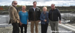 Claude_Haineault-Marie-Josee-Daniel-et-leurs-parents-fondateurs-de-Roy-Construction-Mme-et-M-Jean-Paul-Roy-Photo-INFOSuroit_com