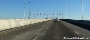 Pont-Autoroute-30-au-dessus-Canal-de-Beauharnois-Photo-INFOSuroit_com