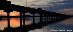 Pont-Serge-Marcil-Autoroute-30-Photo-Sylvain-Dorais-Vers d-autres-horizons-Concours-photos-MRC-BHS-2013