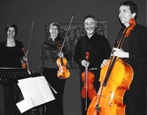 Quatuor-a-cordes-Fil-Rouge-concert-salle-Alfred_Langevin-photo-courtoisie-publiee-par-INFOSuroit_com