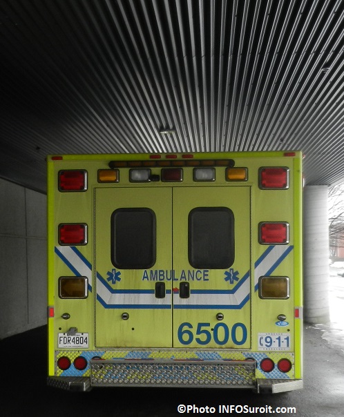 Ambulance-urgence-hopital-du-Suroit-hiver-Photo-INFOSuroit_com