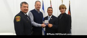 B_Mallette-Y_Theriault-S_Billette-et-E_Brault-avec-Medaille-Assemblee-nationale-Photo-INFOSuroit