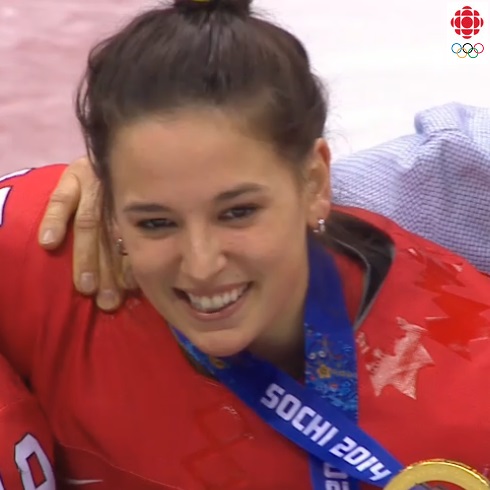 Hockey-feminin-Equipe-Canada-Medailles-d-or-a-Sotchi-Melodie_Daoust-Extrait-tele-Radio-Canada-publie-par-INFOSuroit