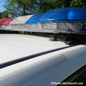 gyrophare-de-police-autopatrouille-SQ-Photo-INFOSuroit_com