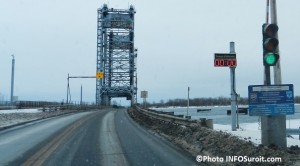 Pont-Larocque-pont-levis-hiver-entre-Valleyfield-Saint-Stanislas-Photo-INFOSuroit_com