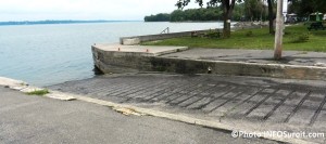 Descente-de-Bateaux-Rampe-mise-a-l-eau-lac-St-Louis-a-Beauharnois-Photo-INFOSuroit_com