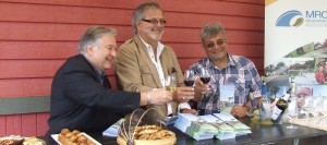 Lancement-du-guide-Patrimoine-et-Gourmadises-D_Lapointe-C_Haineault-et-G_Menard-photo-courtoisie-publiee-par-INFOSuroit_com