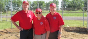 Entraineurs-equipe-Elites-Baseball-Championnat-canadien-petite-ligue-photo-courtoisie-publiee-par-INFOSuroit_com