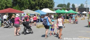 Fete des Moissons 2014 a Sainte-Martine des visiteurs et exposants Photo INFOSuroit_com