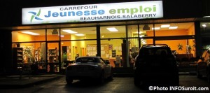 Carrefour jeunesse emploi CJE Beauharnois-Salaberry enseigne a la noirceur Photo INFOSuroit_com