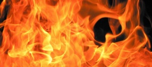 Flammes-incendie-feu-image-CPA-publiee-par-INFOSuroit_com