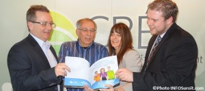 Lancement-Guide-introduction-economie-sociale-E_Corbeil-R_Sauve-M_Vallee-et-M_A_Cloutier-photo-INFOSuroit_com