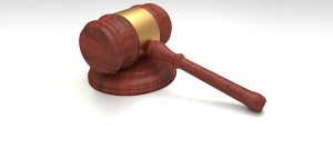 justice marteau maillet juge cour Photo Pixabay via INFOSuroit_com