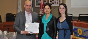 David_Lemelin entrepreneur gagnant avec Josianne_Belanger du CJE et Pascale_Levasseur du CLD Photo courtoisie