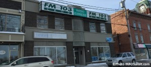 Enseigne radio FM103 Valleyfield Photo INFOSuroit_com