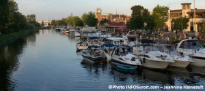 ambiance-centre-ville-Valleyfield-Vieux-canal-bateaux-Photo-INFOSuroit_com-Jeannine_Haineault