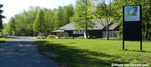 Beauharnois-musee archeologique Pointe-du-Buisson entree du site Photo INFOSuroit_com