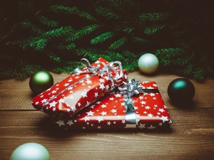 Cadeaux-Noel-presents-photo-pixabay-publiee-par-INFOSuroit-com