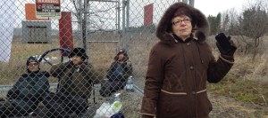 Manifestants-et-Patricia-Domingos-Enbridge-pipeline-9B-photo-Jessica_Lambert_Massicotte-publiee-par-INFOSuroit_com