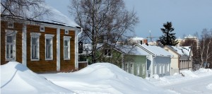 Maisons-habitations-batiments-hiver-Photo-Pixabay-publiee-par-INFOSuroit-com