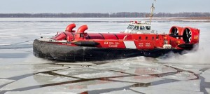 aeroglisseur de la Garde cotiere canadienne glace riviere Photo courtoisie GCC