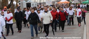 marche MSPVS 1er mai 2016 Photo INFOSuroit_com-Jeannine_Haineault