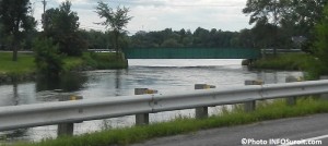 riviere St-Charles et pont Masson secteur St-Timothee a Valleyfield Photo INFOSuroit_com