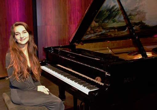 elisabethpion-pianiste-boursiere-photo-courtoisie-classival
