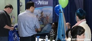 pelican-kiosque-salon-emploi-octobre-2016-a-vaudreuil-dorion-photo-infosuroit_com