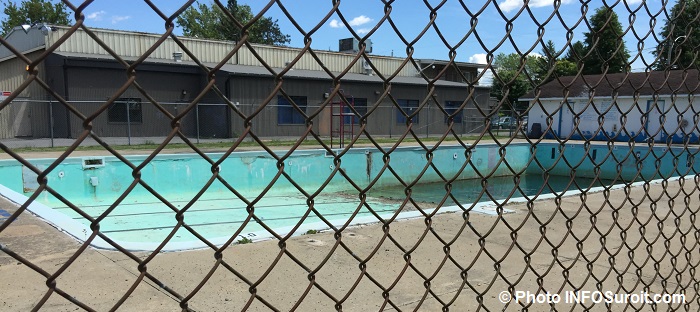 piscine-municipale-fermee-depuis-2009-a-ormstown-photo-infosuroit