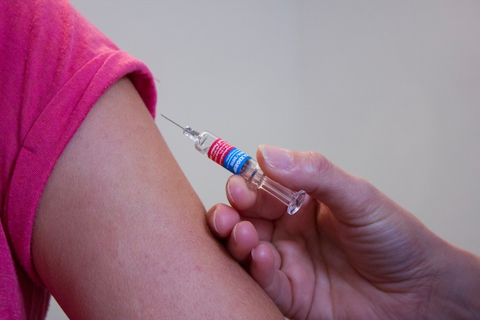 vaccination-grippe-saisonniere-photo-piaxaby-via-infosuroit