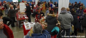 marche-de-noel-du-marche-fermier-visiteurs-exposants-a-ormstown-nov2015-photo-infosuroit