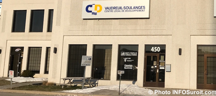 CLD_Vaudreuil-Soulanges rue AimeVincent enseigne entree Photo INFOSuroit