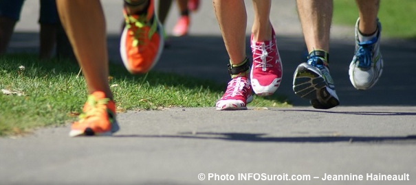 course-a-pied-espadrilles-Valleyfield-Photo-INFOSuroit-Jeannine_Haineault