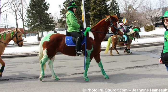 Defile Saint-Patrick de Chateauguay 2017-6 chevaux Photo INFOSuroit-Jeannine_Haineault