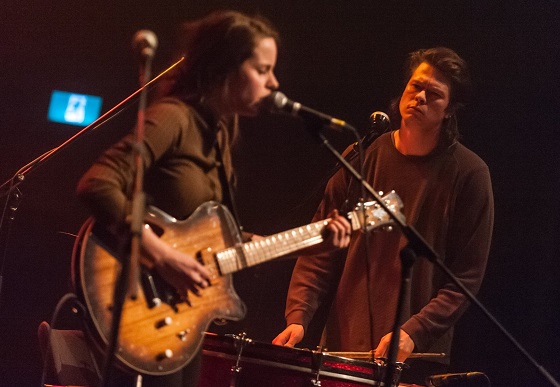 Marie-ClaudelChenard en spectacle guitare Photo courtoisie LaFactrie