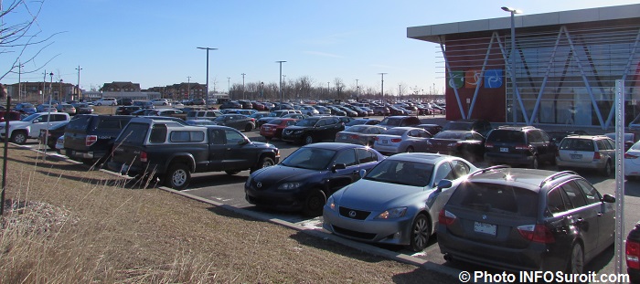 stationnement Centre_Multisports Vaudreuil-Dorion 13 mars 2017 Photo INFOSuroit